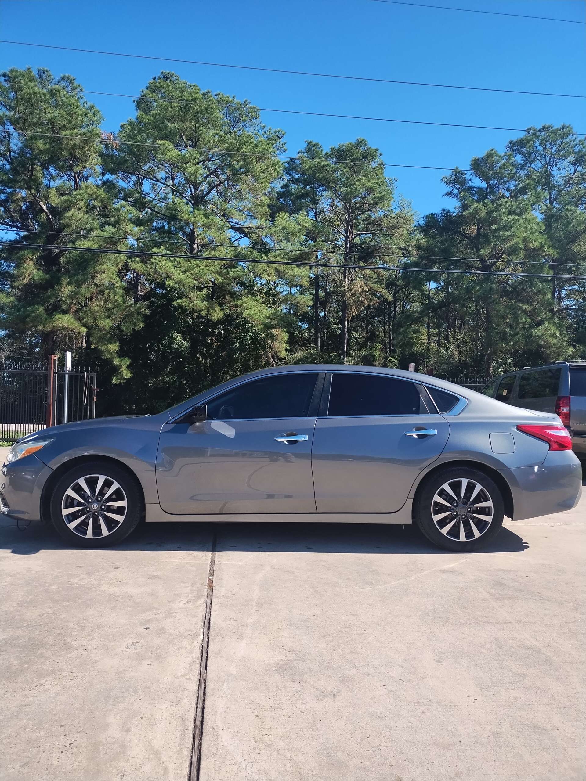 
								2017 ALTIMA 2.5 full									